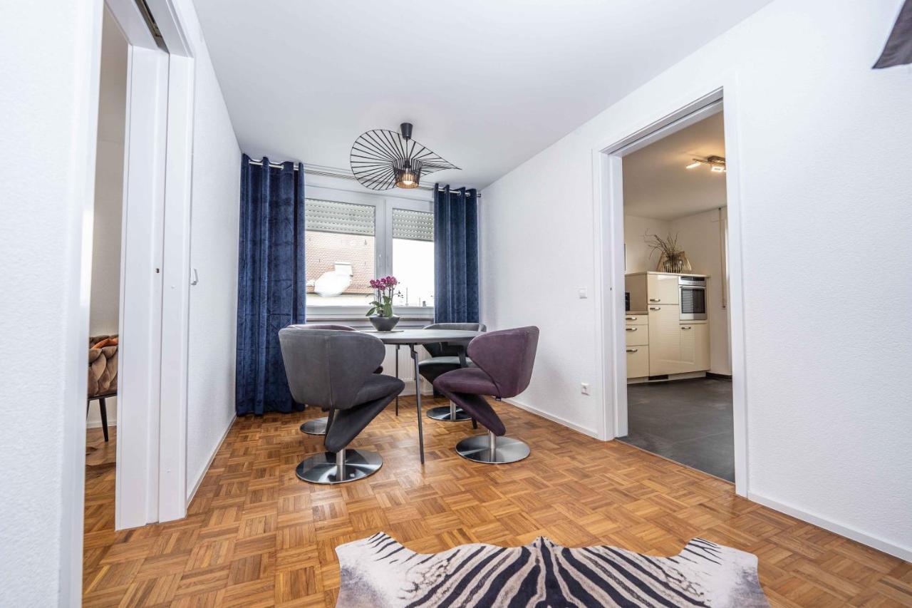 Apartment Fn L 5 Klimatisiert Mit Balkon Und Küche FDH